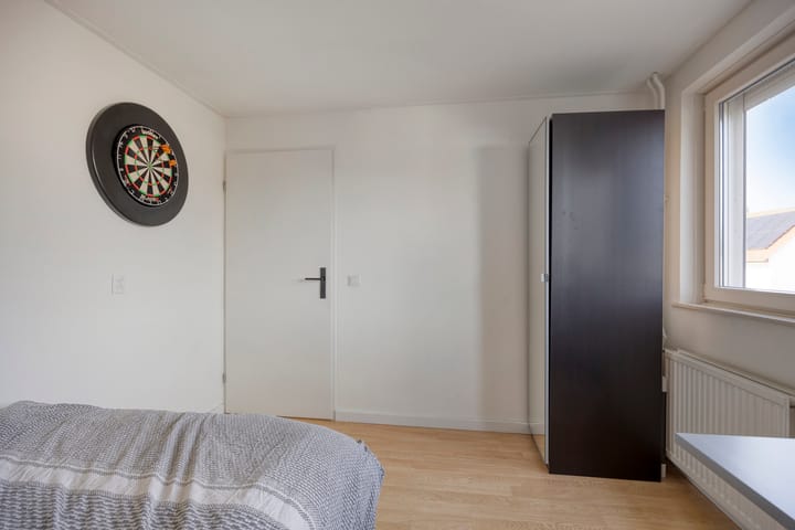 Photo 23 of Eikesstraat 13