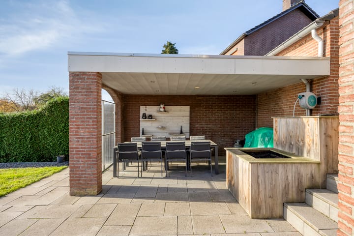 Photo 36 of Eikesstraat 13