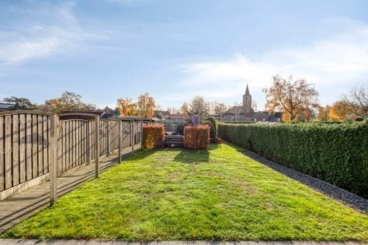 Photo 38 of Eikesstraat 13