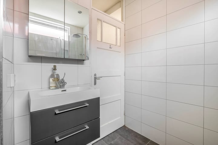 Photo 23 of Ternatestraat 151