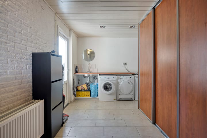 Photo 18 of Eikesstraat 13