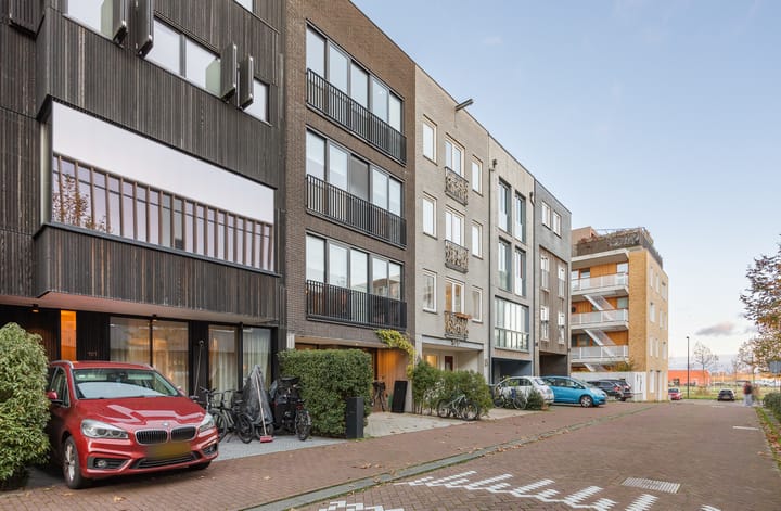 Foto 5 van John Blankensteinstraat 183-A