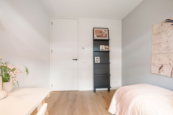 Foto 32 van John Blankensteinstraat 183-A