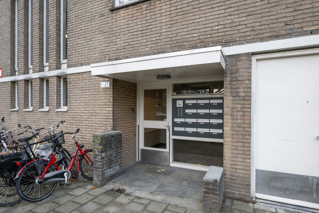 Foto 8 van Adriaan Dortsmanstraat 9