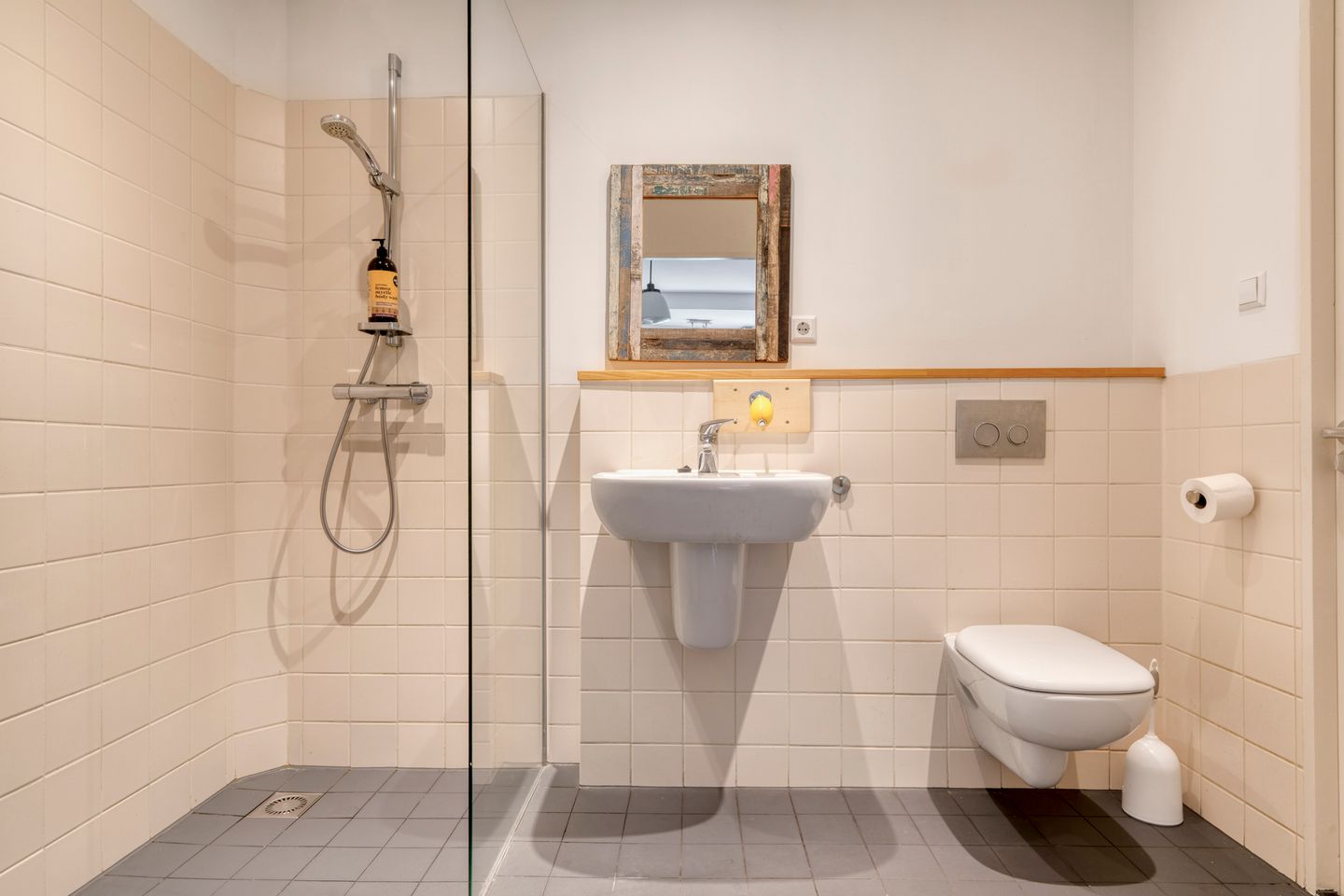 Foto 19 van Curaçaostraat 123-H