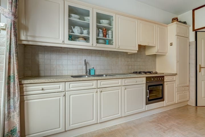 Photo 14 of Hortensialaan 68