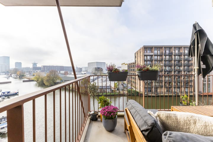 Photo 3 of Conny Stuartstraat 41