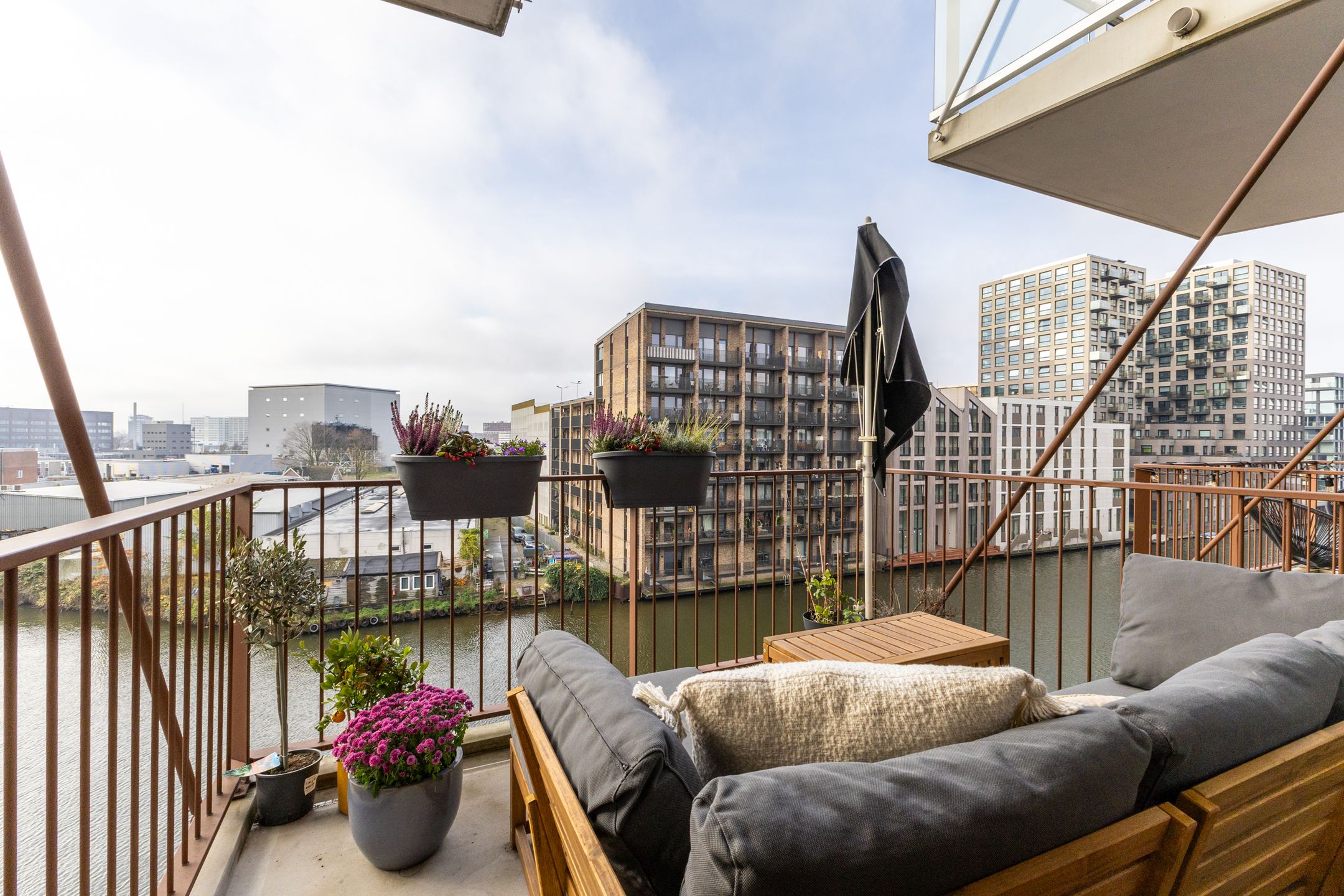 Photo 21 of Conny Stuartstraat 41