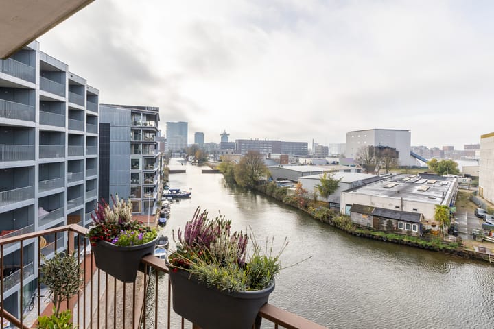 Photo 22 of Conny Stuartstraat 41