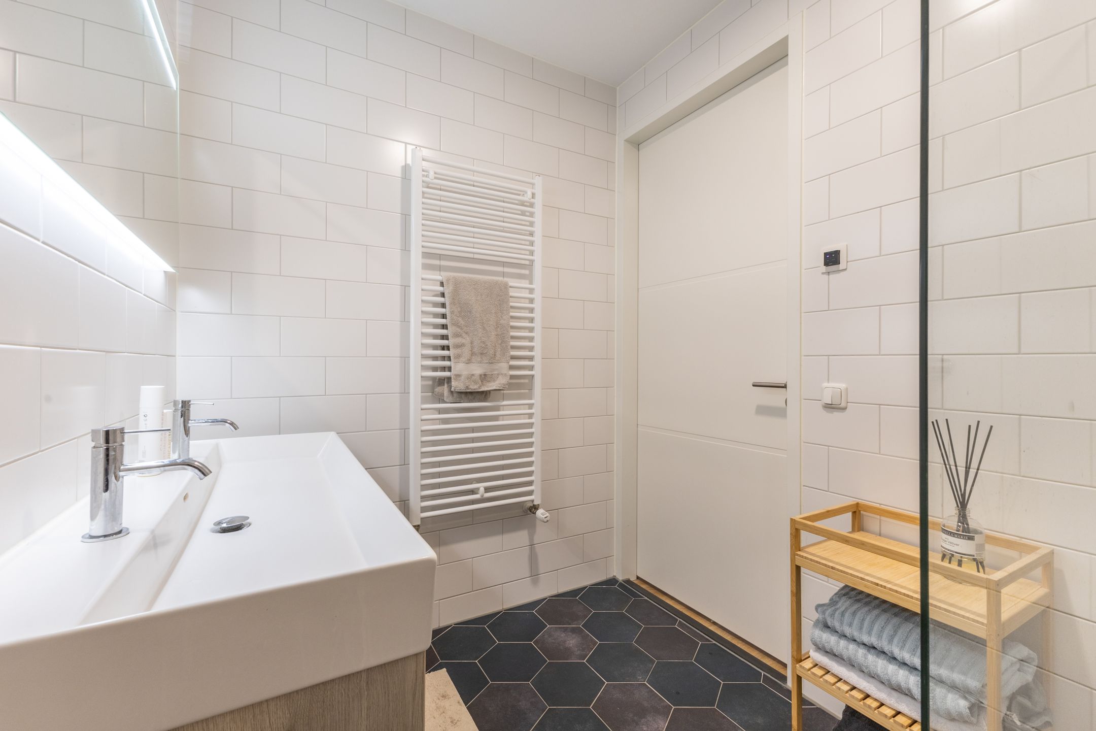 Photo 36 of Conny Stuartstraat 41