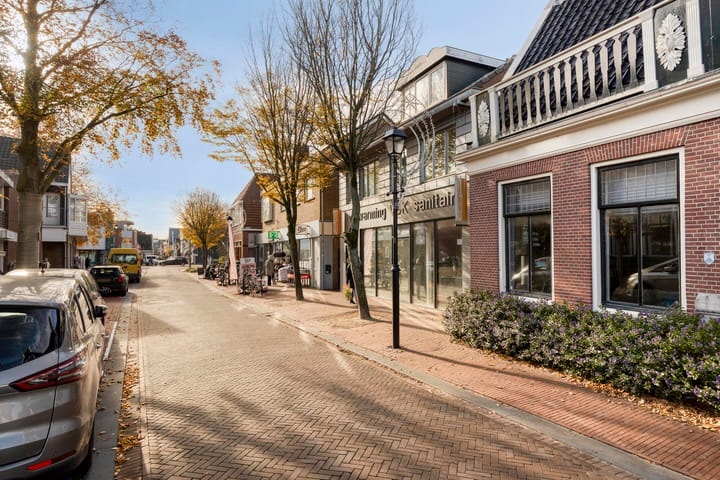 Zuiderhoofdstraat 135, Krommenie