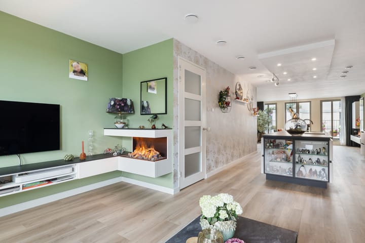 Foto 32 van Romestraat 22