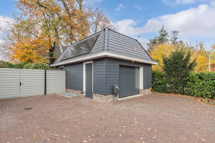 Photo 36 of Larenseweg 283