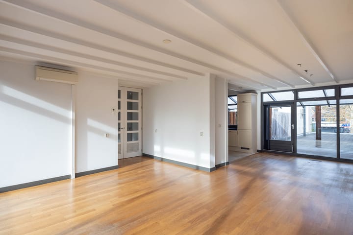 Foto 12 van Waldeckstraat 29