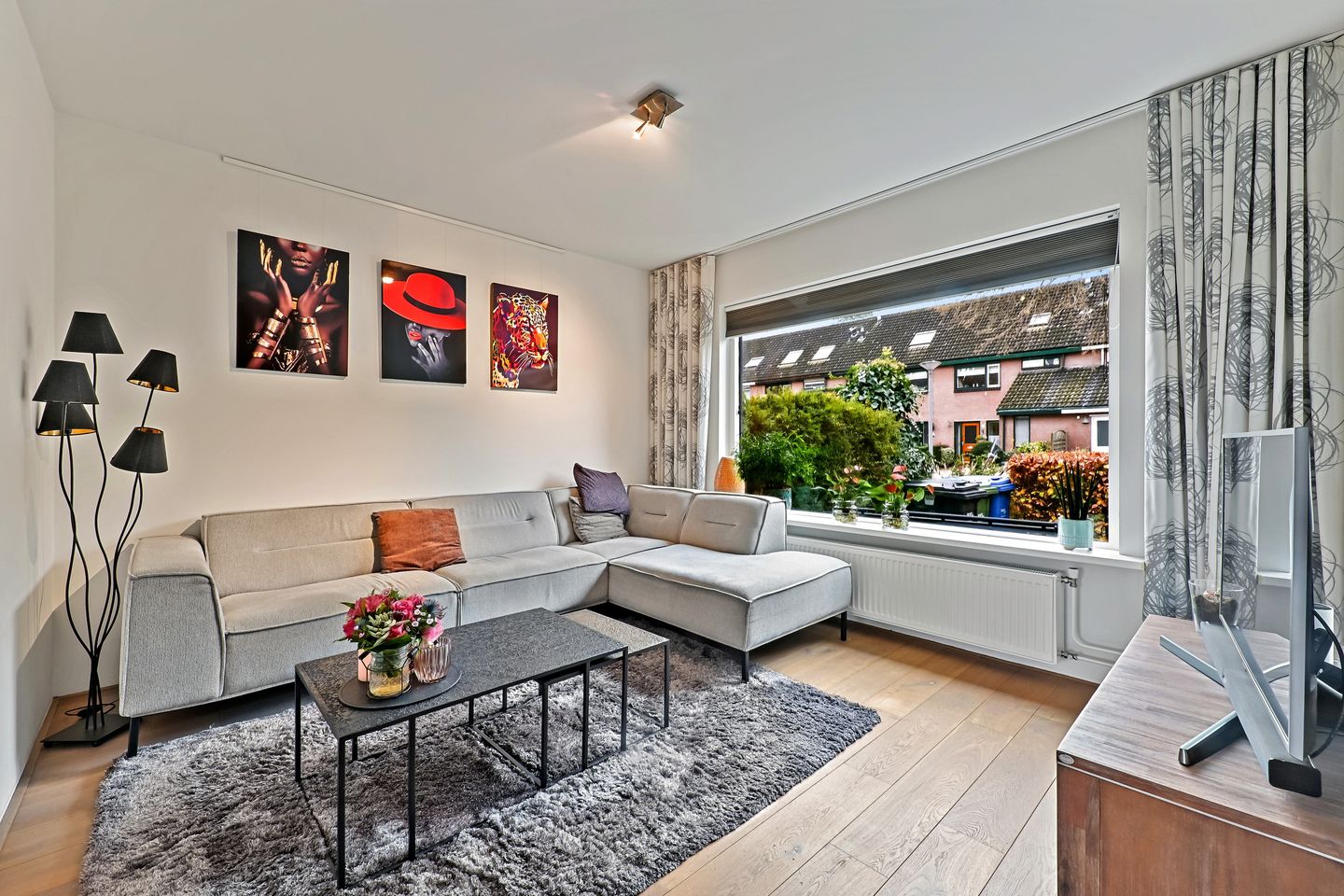 Photo 5 of Elsbes 45