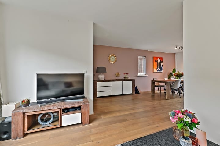 Photo 6 of Elsbes 45