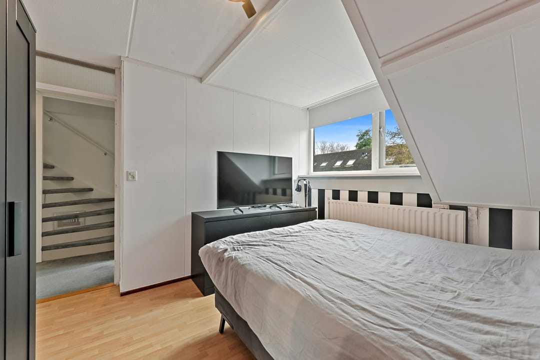 Photo 23 of Elsbes 45