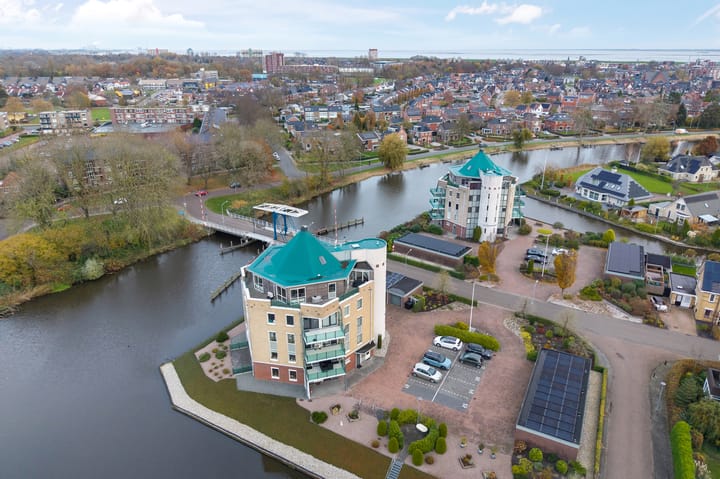 Photo 5 of Midscheeps 31