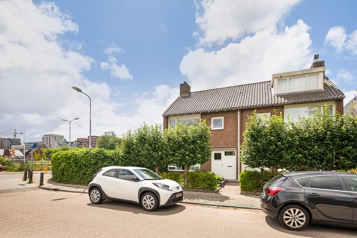 Foto 7 van Leeghwaterstraat 105