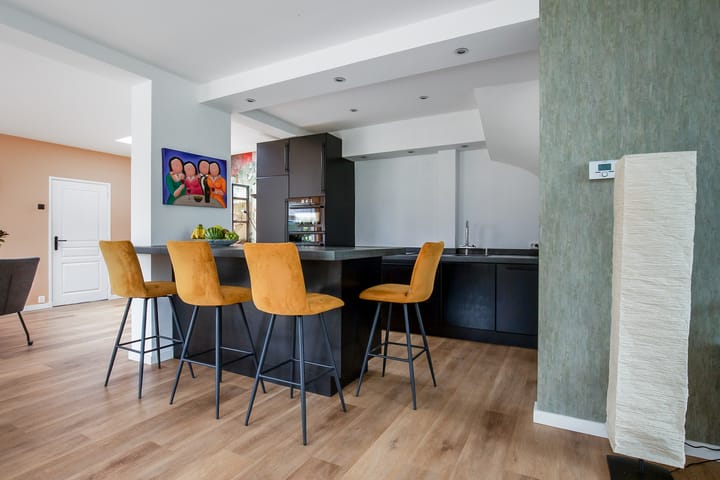 Foto 10 van Leeghwaterstraat 105