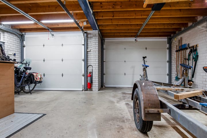 Foto 50 van Leeghwaterstraat 105