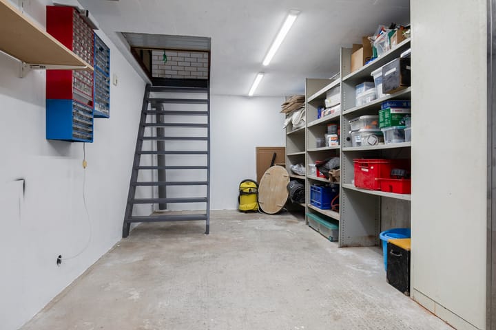 Foto 53 van Leeghwaterstraat 105