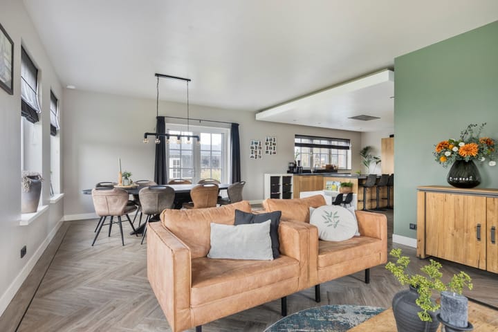 Foto 12 van Master de Jongwei 15