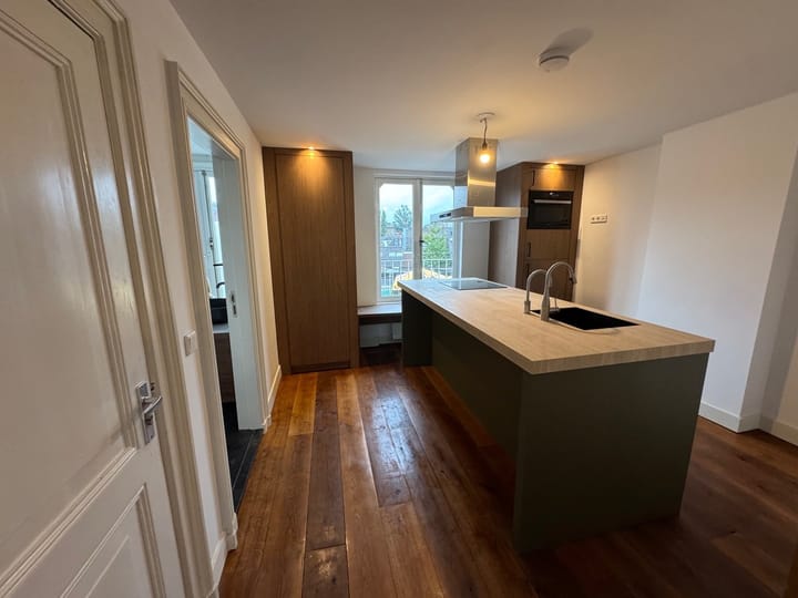 Photo 1 of Wittevrouwensingel 47