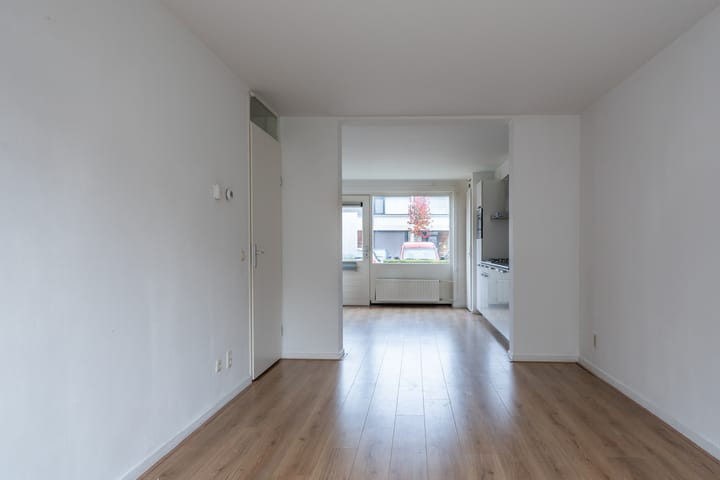 Foto 5 van Monnetlaan 3-A