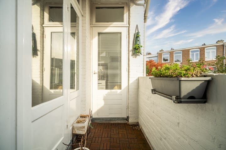 Photo 20 of van Wassenaerstraat 21