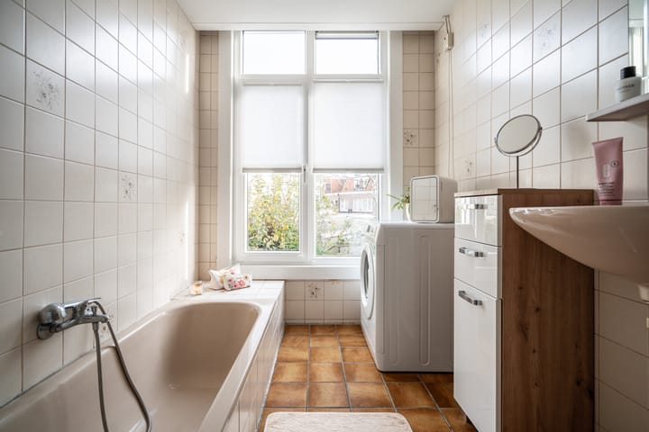 Photo 23 of van Wassenaerstraat 21