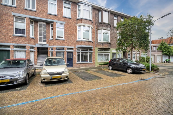 Photo 32 of van Wassenaerstraat 21