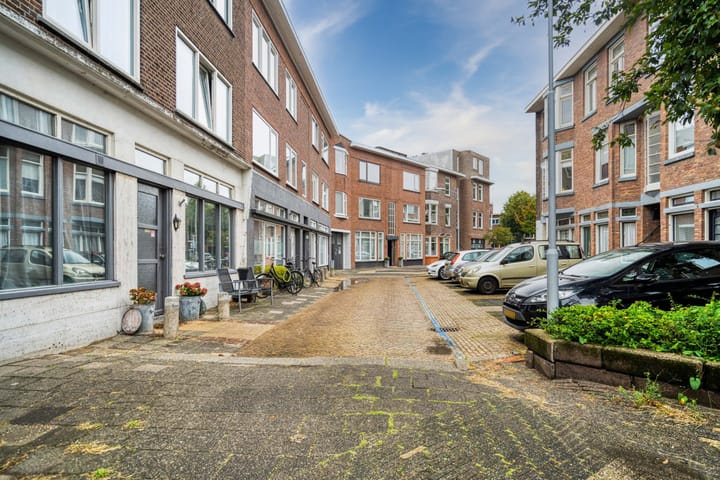 Photo 3 of van Wassenaerstraat 21