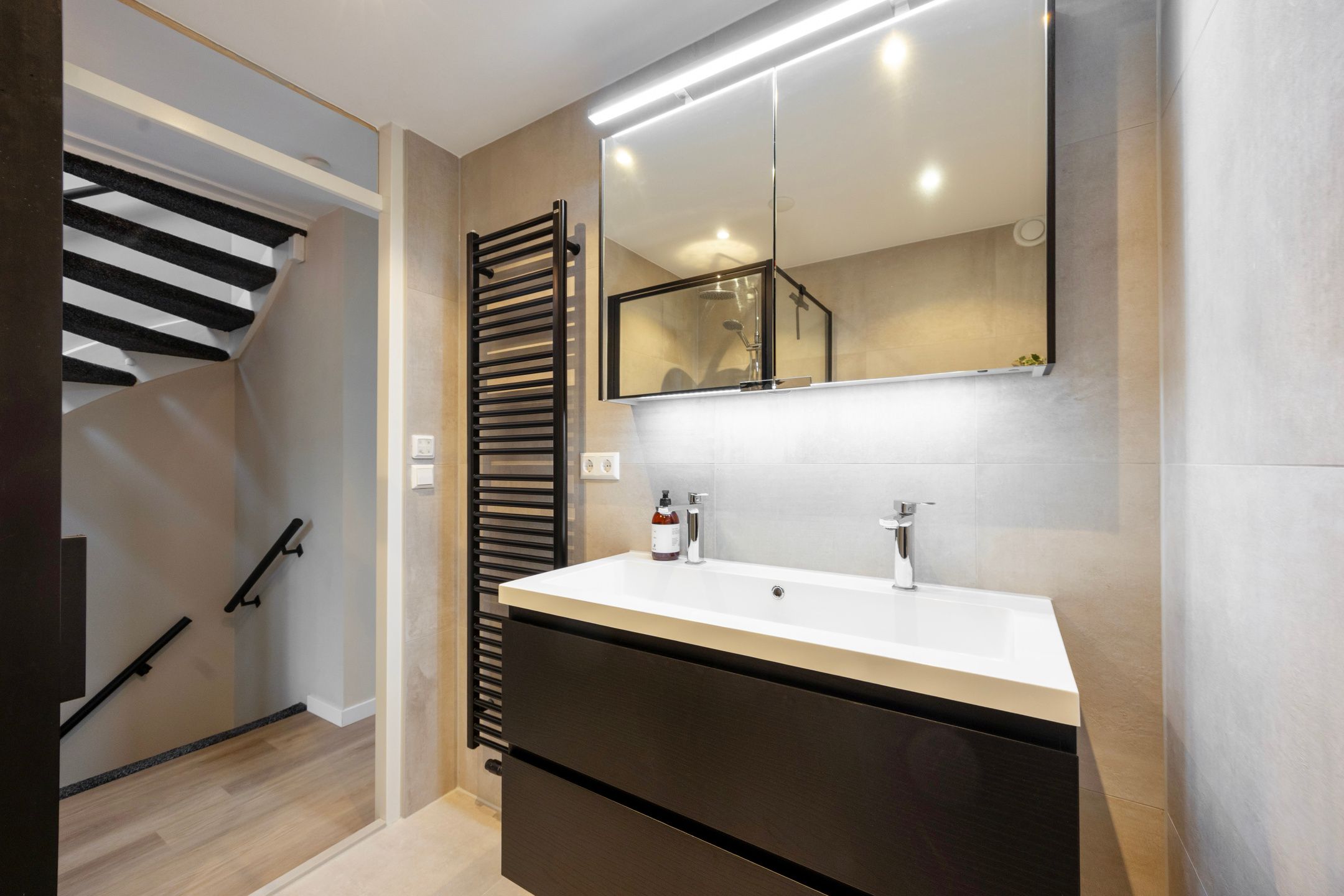 Foto 24 van Melkweglaan 102