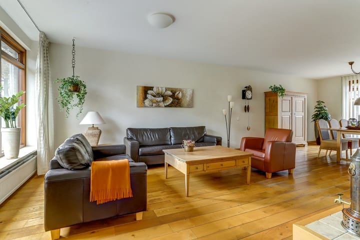 Photo 4 of Pieter de Hooghstraat 4