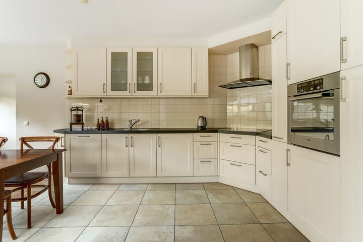 Photo 14 of Pieter de Hooghstraat 4