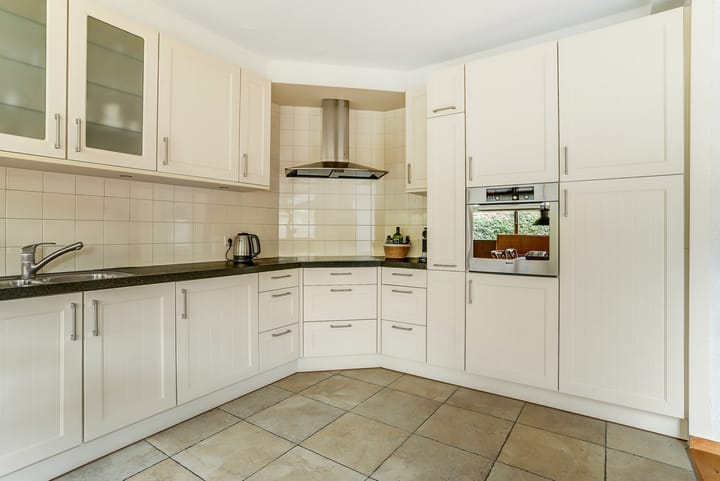 Photo 15 of Pieter de Hooghstraat 4