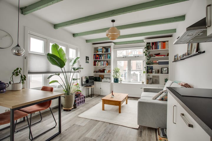 Photo 7 of Oosterstraat 1