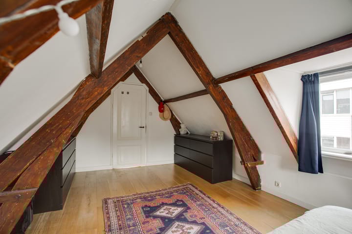 Photo 21 of Oosterstraat 1