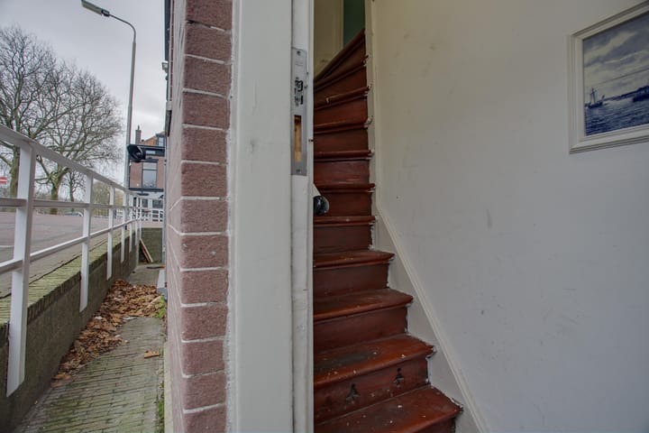 Photo 24 of Oosterstraat 1