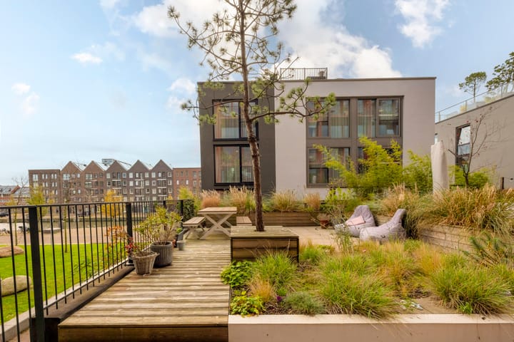 Photo 2 of Haparandaweg 1000