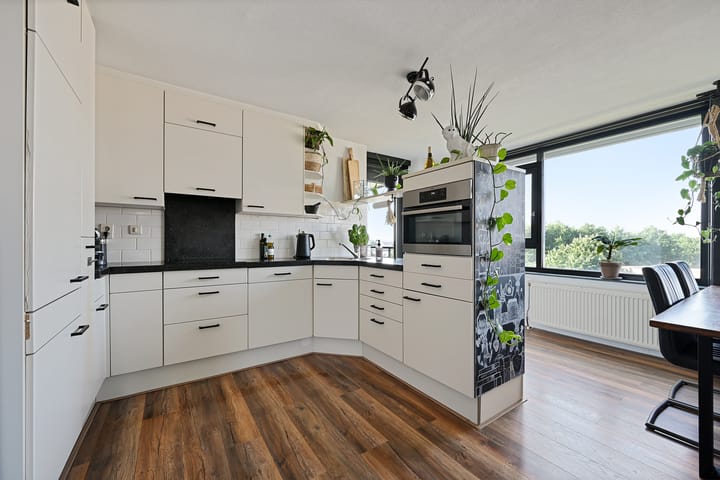 Photo 3 of Parnassia 39