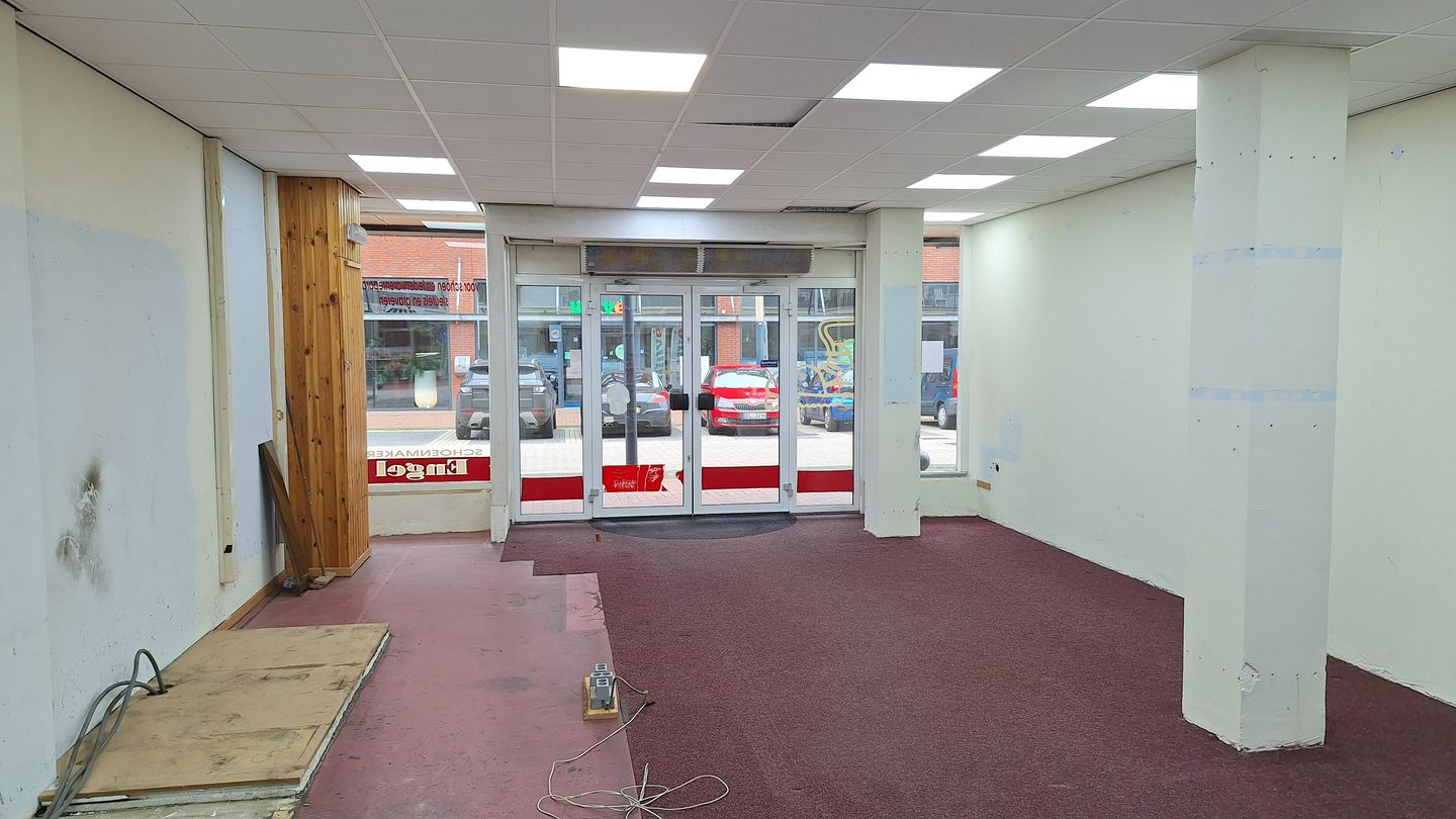 Bekijk foto 3 van Beneluxlaan 15