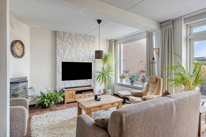 Photo 13 of Distellaar 37