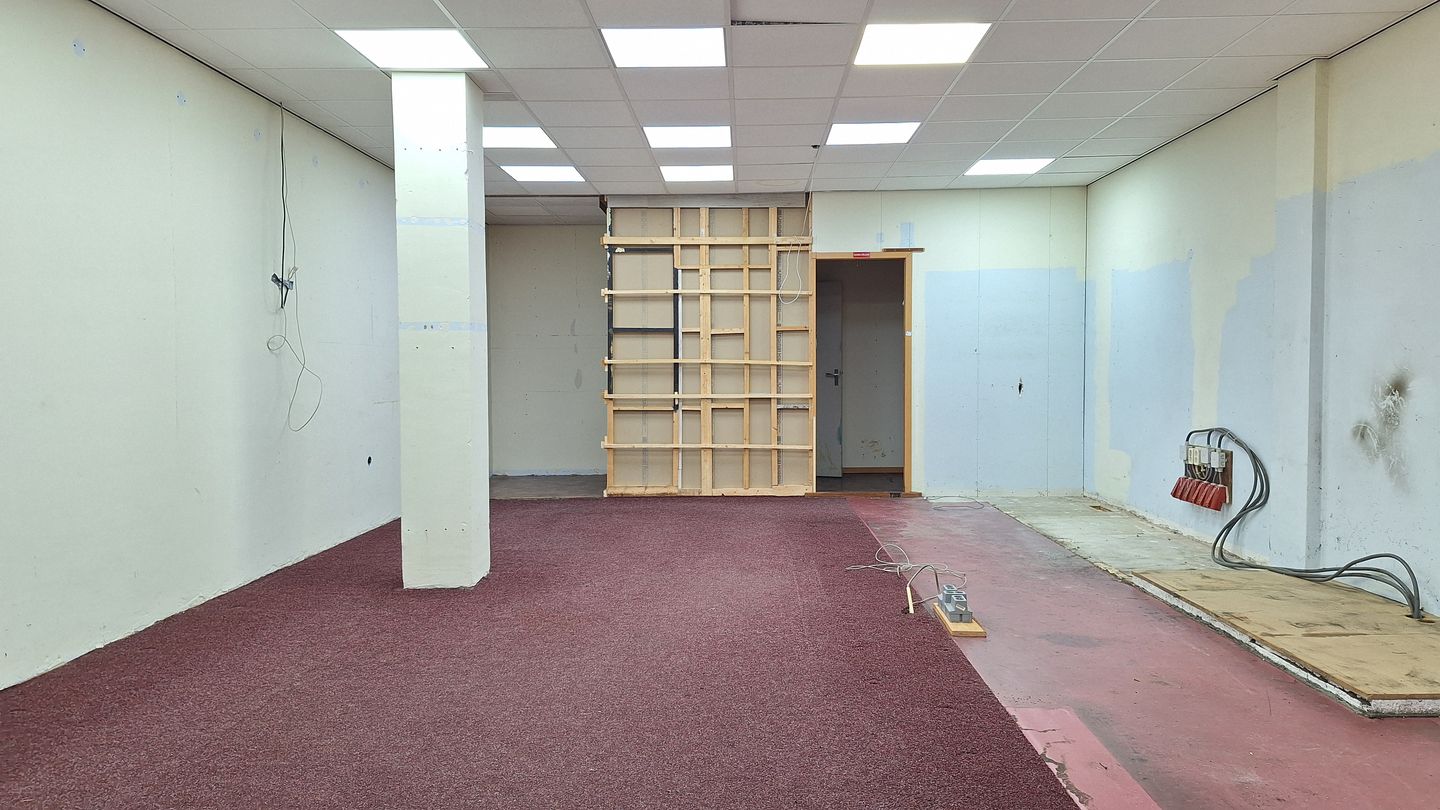 Bekijk foto 2 van Beneluxlaan 15