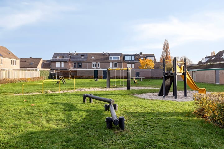 Photo 31 of Distellaar 37