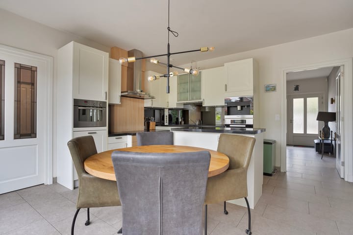 Photo 24 of de Weem 15