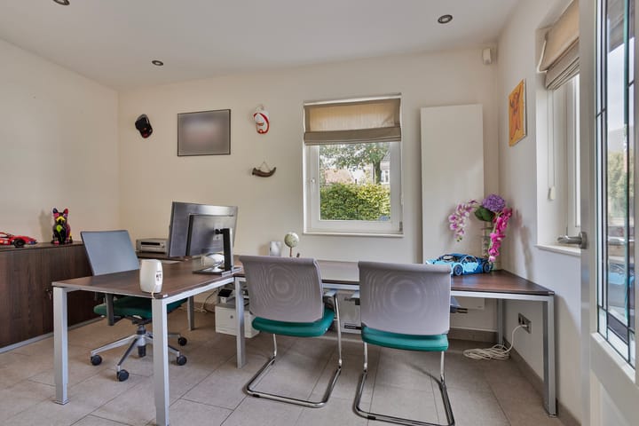 Photo 27 of de Weem 15