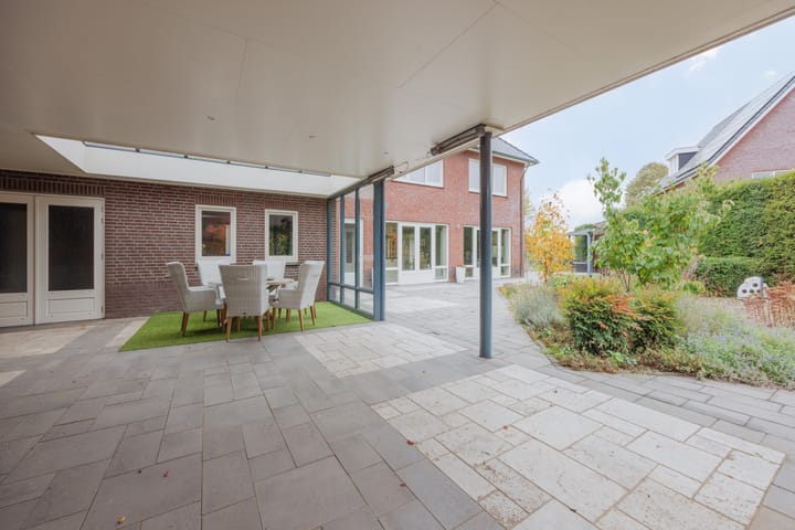 Photo 53 of de Weem 15