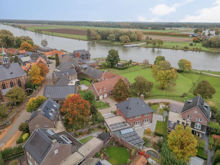 Photo 65 of de Weem 15